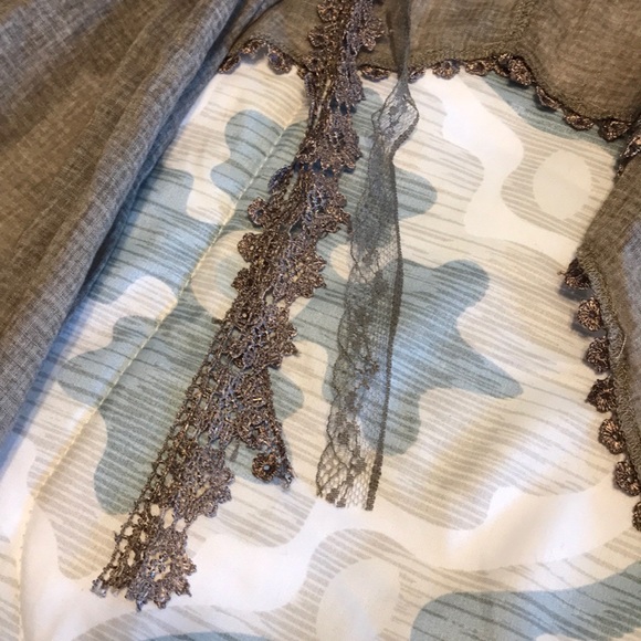 Blue Bird Vest - Picture 3 of 5